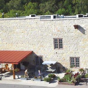 Stone Mill Hotel & Suites